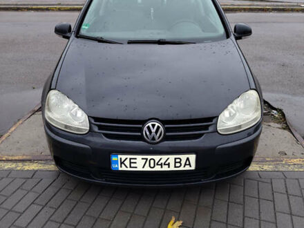 Чорний Фольксваген Гольф, об'ємом двигуна 1.39 л та пробігом 245 тис. км за 4700 $, фото 1 на Automoto.ua
