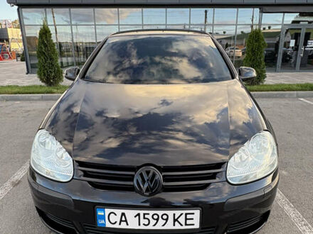 Фольксваген Гольф 2005 в Умани на Automoto.ua Черный Фольксваген Гольф, объемом двигателя 1.6 л и пробегом 216 тыс. км за 6100 $, фото 1 на Automoto.ua