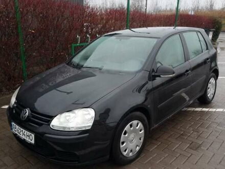 Черный Фольксваген Гольф, объемом двигателя 1.6 л и пробегом 260 тыс. км за 4900 $, фото 1 на Automoto.ua