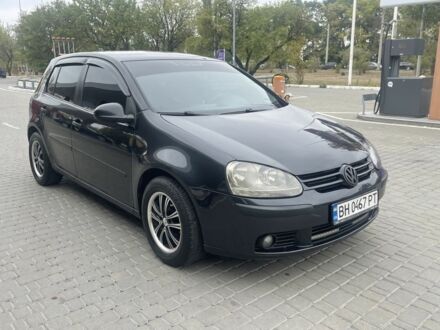 Черный Фольксваген Гольф, объемом двигателя 1.6 л и пробегом 287 тыс. км за 4800 $, фото 1 на Automoto.ua