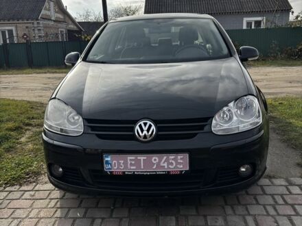 Черный Фольксваген Гольф, объемом двигателя 1.4 л и пробегом 250 тыс. км за 4650 $, фото 1 на Automoto.ua