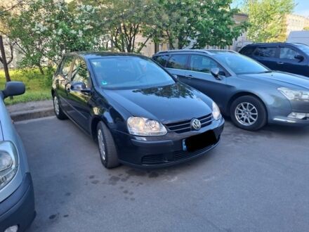 Фольксваген Гольф 2005 в Киеве на Automoto.ua Черный Фольксваген Гольф, объемом двигателя 1.6 л и пробегом 272 тыс. км за 5400 $, фото 1 на Automoto.ua