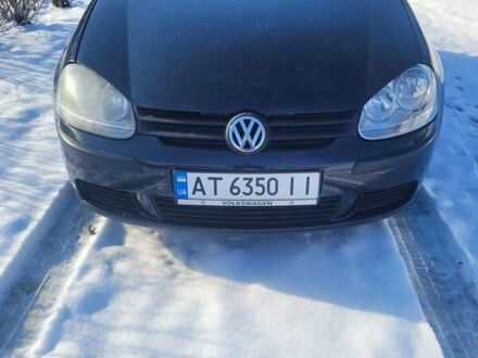 Черный Фольксваген Гольф, объемом двигателя 1.6 л и пробегом 298 тыс. км за 4200 $, фото 1 на Automoto.ua