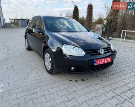 Черный Фольксваген Гольф, объемом двигателя 1.6 л и пробегом 184 тыс. км за 5900 $, фото 1 на Automoto.ua