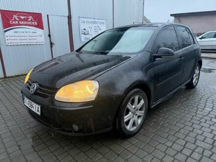Черный Фольксваген Гольф, объемом двигателя 1.6 л и пробегом 310 тыс. км за 3450 $, фото 1 на Automoto.ua