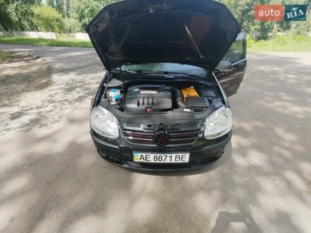 Фольксваген Гольф 2006 у Дніпро (Дніпропетровську) на Automoto.ua Чорний Фольксваген Гольф, об'ємом двигуна 1.6 л та пробігом 270 тис. км за 5300 $, фото 1 на Automoto.ua