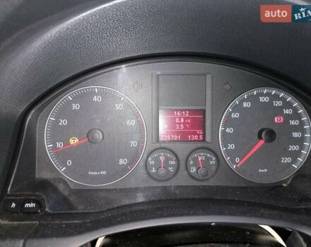 Черный Фольксваген Гольф, объемом двигателя 1.39 л и пробегом 235 тыс. км за 6700 $, фото 1 на Automoto.ua