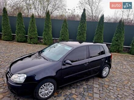 Черный Фольксваген Гольф, объемом двигателя 1.6 л и пробегом 219 тыс. км за 6400 $, фото 1 на Automoto.ua