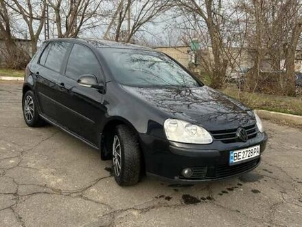 Черный Фольксваген Гольф, объемом двигателя 1.6 л и пробегом 196 тыс. км за 6500 $, фото 1 на Automoto.ua