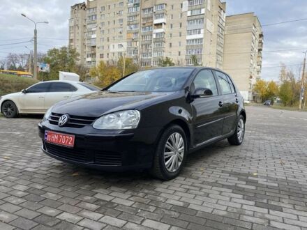 Черный Фольксваген Гольф, объемом двигателя 1.6 л и пробегом 194 тыс. км за 6000 $, фото 1 на Automoto.ua