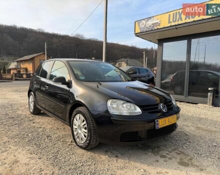 Черный Фольксваген Гольф, объемом двигателя 1.6 л и пробегом 265 тыс. км за 5999 $, фото 1 на Automoto.ua