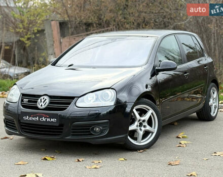 Черный Фольксваген Гольф, объемом двигателя 1.39 л и пробегом 207 тыс. км за 5599 $, фото 1 на Automoto.ua