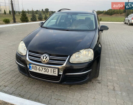 Чорний Фольксваген Гольф, об'ємом двигуна 1.39 л та пробігом 301 тис. км за 5800 $, фото 1 на Automoto.ua