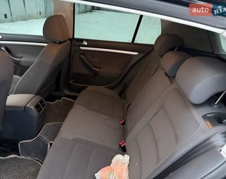 Черный Фольксваген Гольф, объемом двигателя 1.4 л и пробегом 281 тыс. км за 5500 $, фото 1 на Automoto.ua