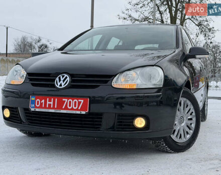 Черный Фольксваген Гольф, объемом двигателя 1.6 л и пробегом 195 тыс. км за 5999 $, фото 1 на Automoto.ua