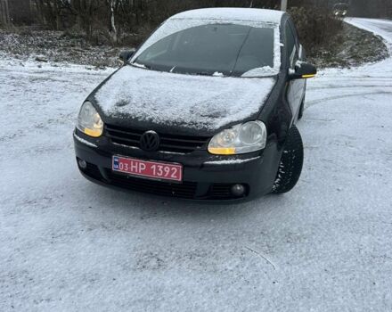 Черный Фольксваген Гольф, объемом двигателя 0 л и пробегом 262 тыс. км за 6400 $, фото 1 на Automoto.ua