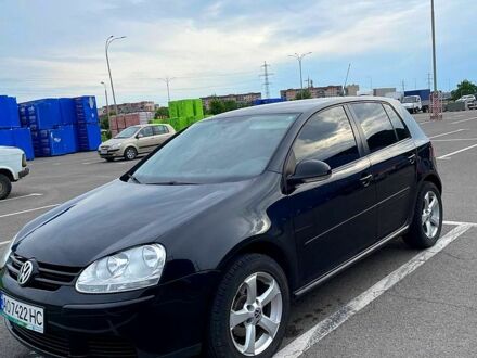 Черный Фольксваген Гольф, объемом двигателя 1.4 л и пробегом 345 тыс. км за 6000 $, фото 1 на Automoto.ua