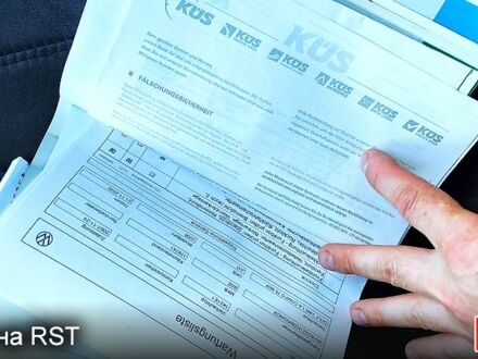 Черный Фольксваген Гольф, объемом двигателя 1.6 л и пробегом 212 тыс. км за 7000 $, фото 1 на Automoto.ua