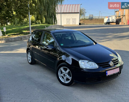 Черный Фольксваген Гольф, объемом двигателя 1.6 л и пробегом 260 тыс. км за 5899 $, фото 1 на Automoto.ua