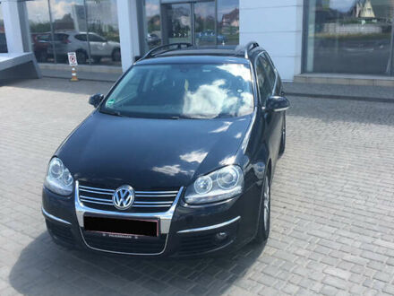 Черный Фольксваген Гольф, объемом двигателя 1.4 л и пробегом 236 тыс. км за 5600 $, фото 1 на Automoto.ua