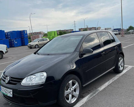 Чорний Фольксваген Гольф, об'ємом двигуна 1.39 л та пробігом 347 тис. км за 5500 $, фото 1 на Automoto.ua