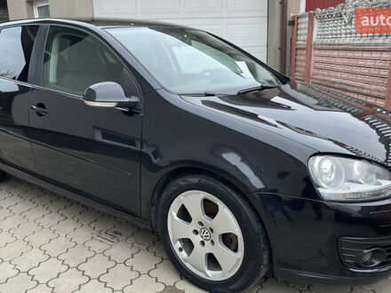 Черный Фольксваген Гольф, объемом двигателя 1.4 л и пробегом 112 тыс. км за 5600 $, фото 1 на Automoto.ua