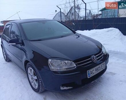 Черный Фольксваген Гольф, объемом двигателя 1.6 л и пробегом 221 тыс. км за 5500 $, фото 1 на Automoto.ua