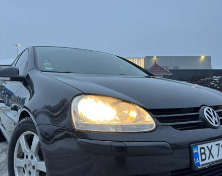 Черный Фольксваген Гольф, объемом двигателя 1.6 л и пробегом 195 тыс. км за 6500 $, фото 1 на Automoto.ua