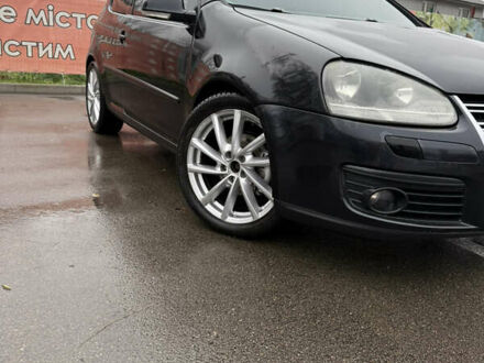 Черный Фольксваген Гольф, объемом двигателя 1.39 л и пробегом 284 тыс. км за 6500 $, фото 1 на Automoto.ua