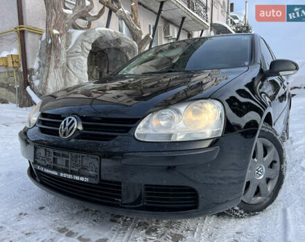 Черный Фольксваген Гольф, объемом двигателя 1.4 л и пробегом 215 тыс. км за 4999 $, фото 1 на Automoto.ua