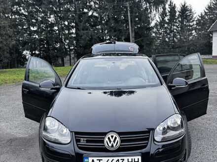 Чорний Фольксваген Гольф, об'ємом двигуна 1.39 л та пробігом 200 тис. км за 6800 $, фото 1 на Automoto.ua