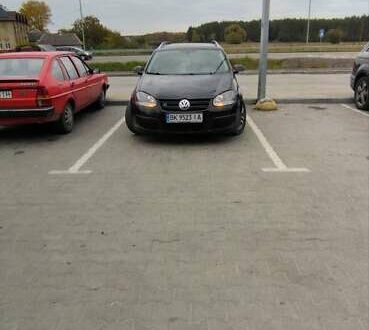 Фольксваген Гольф 2007 в Бродах на Automoto.ua Черный Фольксваген Гольф, объемом двигателя 1.39 л и пробегом 241 тыс. км за 5300 $, фото 1 на Automoto.ua