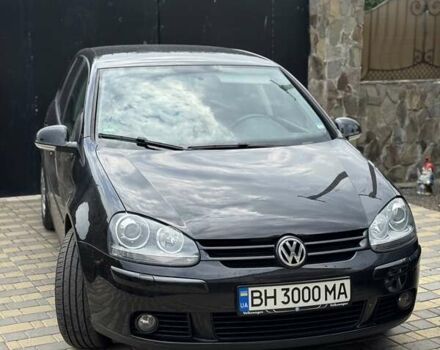 Черный Фольксваген Гольф, объемом двигателя 1.39 л и пробегом 167 тыс. км за 7500 $, фото 1 на Automoto.ua