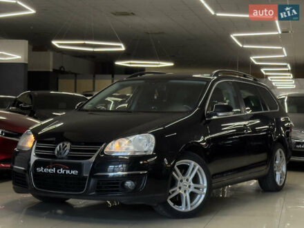 Черный Фольксваген Гольф, объемом двигателя 1.39 л и пробегом 230 тыс. км за 7299 $, фото 1 на Automoto.ua