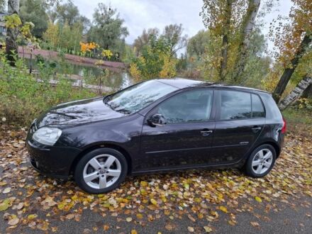 Черный Фольксваген Гольф, объемом двигателя 1.6 л и пробегом 190 тыс. км за 6800 $, фото 1 на Automoto.ua