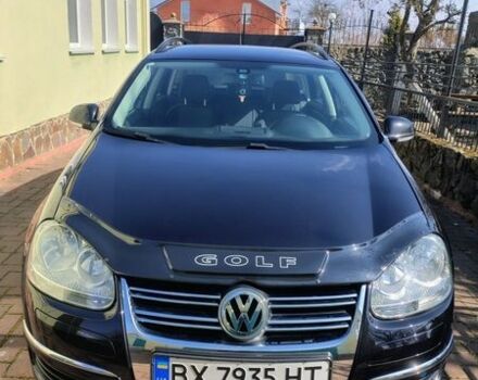 Черный Фольксваген Гольф, объемом двигателя 1.6 л и пробегом 239 тыс. км за 6500 $, фото 1 на Automoto.ua