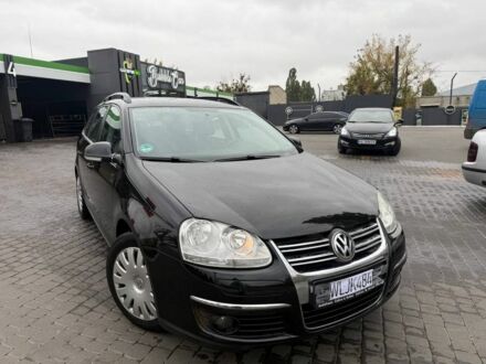 Черный Фольксваген Гольф, объемом двигателя 1.9 л и пробегом 319 тыс. км за 4433 $, фото 1 на Automoto.ua