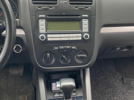 Чорний Фольксваген Гольф, об'ємом двигуна 1.4 л та пробігом 140 тис. км за 6500 $, фото 1 на Automoto.ua