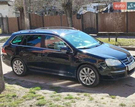Черный Фольксваген Гольф, объемом двигателя 1.4 л и пробегом 245 тыс. км за 5200 $, фото 1 на Automoto.ua