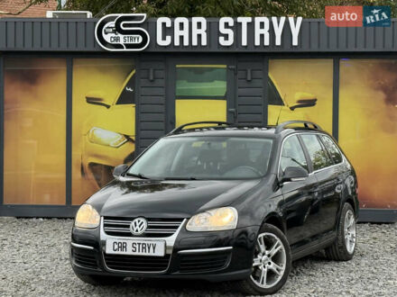 Черный Фольксваген Гольф, объемом двигателя 1.4 л и пробегом 321 тыс. км за 5400 $, фото 1 на Automoto.ua