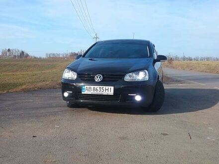 Фольксваген Гольф 2008 в Казатине на Automoto.ua Черный Фольксваген Гольф, объемом двигателя 1.6 л и пробегом 224 тыс. км за 6600 $, фото 1 на Automoto.ua