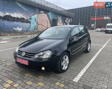Чорний Фольксваген Гольф, об'ємом двигуна 1.6 л та пробігом 213 тис. км за 5950 $, фото 1 на Automoto.ua