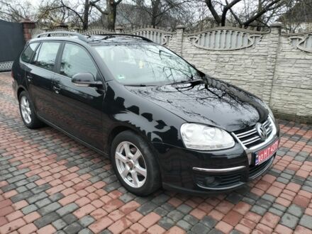 Черный Фольксваген Гольф, объемом двигателя 0 л и пробегом 230 тыс. км за 5800 $, фото 1 на Automoto.ua