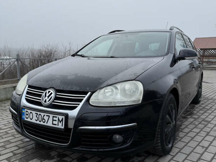 Черный Фольксваген Гольф, объемом двигателя 1.6 л и пробегом 274 тыс. км за 5900 $, фото 1 на Automoto.ua