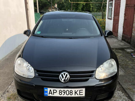 Черный Фольксваген Гольф, объемом двигателя 1.6 л и пробегом 169 тыс. км за 6000 $, фото 1 на Automoto.ua