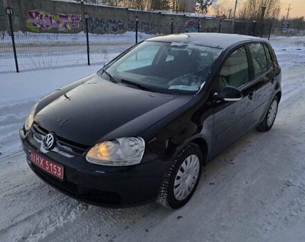 Черный Фольксваген Гольф, объемом двигателя 1.6 л и пробегом 209 тыс. км за 5800 $, фото 1 на Automoto.ua