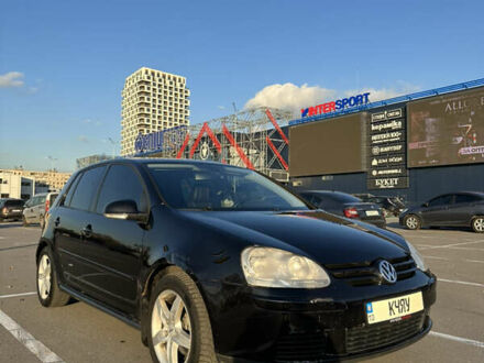 Чорний Фольксваген Гольф, об'ємом двигуна 1.6 л та пробігом 300 тис. км за 5299 $, фото 1 на Automoto.ua