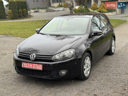 Черный Фольксваген Гольф, объемом двигателя 1.39 л и пробегом 251 тыс. км за 8400 $, фото 1 на Automoto.ua