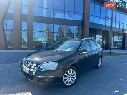 Черный Фольксваген Гольф, объемом двигателя 1.39 л и пробегом 242 тыс. км за 5990 $, фото 1 на Automoto.ua