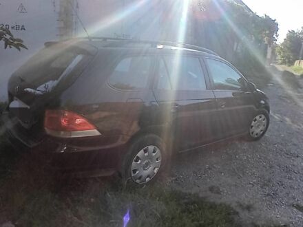 Черный Фольксваген Гольф, объемом двигателя 1.6 л и пробегом 260 тыс. км за 6400 $, фото 1 на Automoto.ua